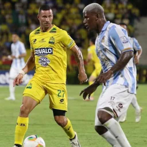 Luciano Pons, al acecho de un importante registro goleador de Dayro Moreno